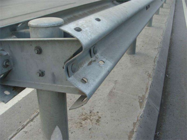 扬州高速防撞护栏板